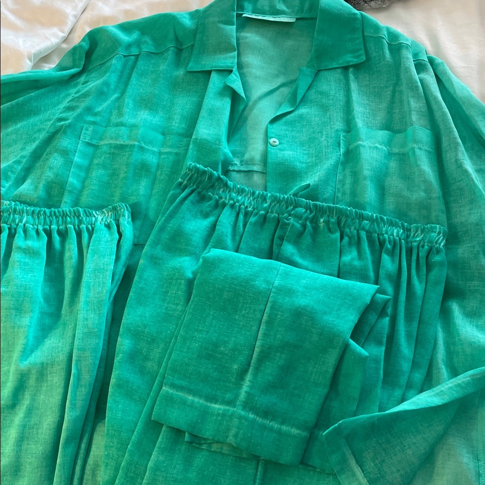 Teal jacket/ over sized blouse with pants and shorts Set